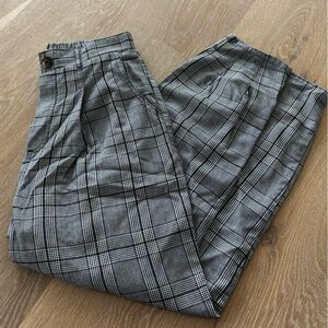 WILD FABLE Pleated High-Rise Plaid Trousers